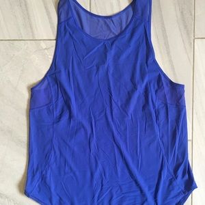 Lululemon tank